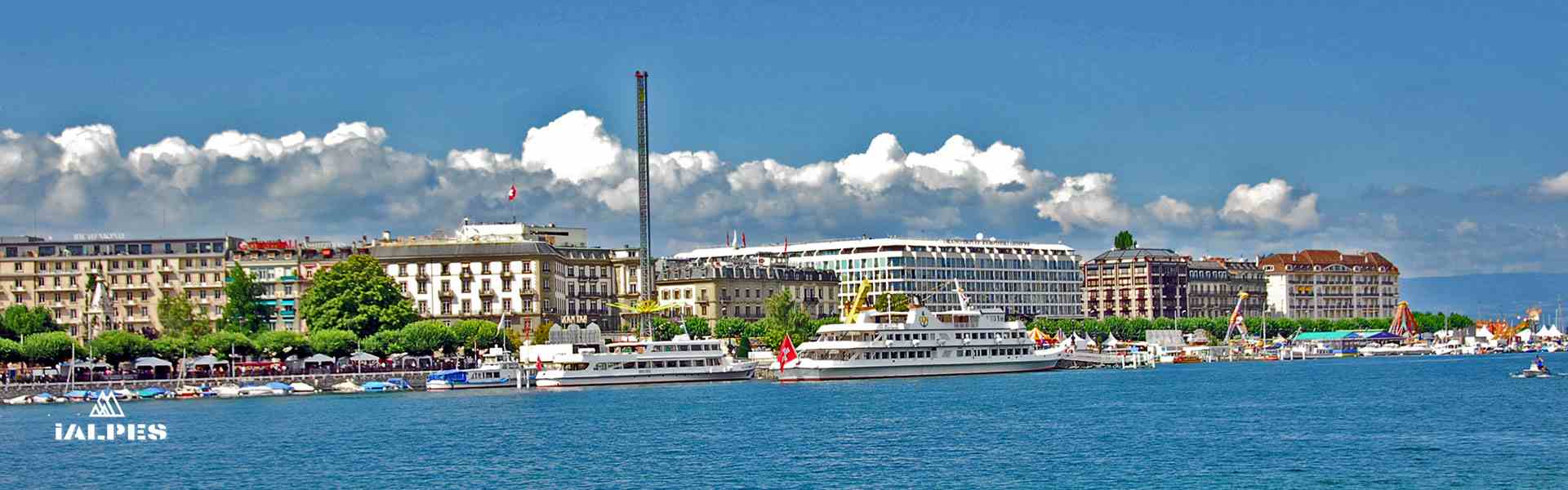 Rade de Genève, les bateaux et hôtels de luxe