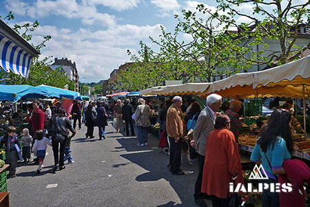 Marché de Carouge